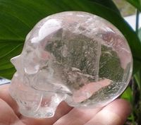 Bergkristall Kristallschädel aktiviert klar 200 g