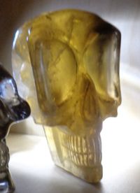 goldener Rauchcitrin Kristallschädel 460 g