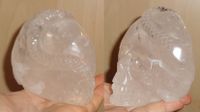 Bergkristall Kristallschädel mit Schlange 0,6 kg